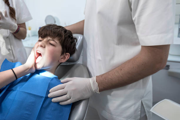 Best Emergency Dental Care for Abscessed Tooth in Sharpes, FL
